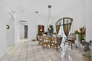 1940 S Club Dr, Wellington, FL 33414 - Photo 13