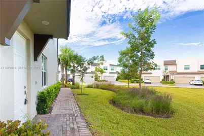4830 Navali Drive, Lake Worth, FL 33467 - Photo 3