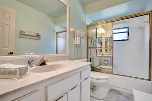 6010 Petaluma Dr, Boca Raton, FL 33433 - Photo 9