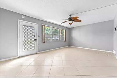 2103 Lucaya Bend #E1, Coconut Creek, FL 33066 - Photo 5