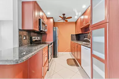 2103 Lucaya Bend #E1, Coconut Creek, FL 33066 - Photo 9