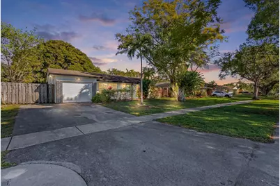 10213 SW 51st Street Street, Cooper City, FL 33328 - Photo 1