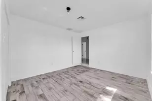 10213 SW 51st Street St, Cooper City, FL 33328 - Photo 19