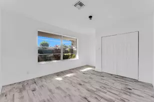 10213 SW 51st Street St, Cooper City, FL 33328 - Photo 23