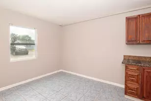 438 Roseland Dr, West Palm Beach, FL 33405 - Photo 3