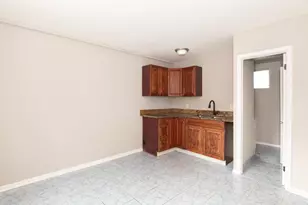 438 Roseland Dr, West Palm Beach, FL 33405 - Photo 1