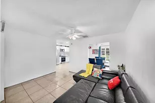 213 SE Eyerly Ave, Port Saint Lucie, FL 34983 - Photo 25