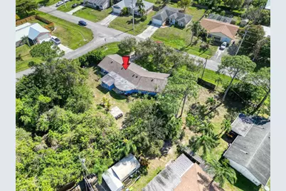 213 SE Eyerly Avenue, Port Saint Lucie, FL 34983 - Photo 35