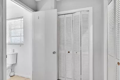 213 SE Eyerly Avenue, Port Saint Lucie, FL 34983 - Photo 13