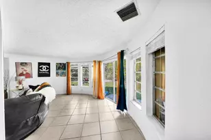 213 SE Eyerly Ave, Port Saint Lucie, FL 34983 - Photo 23