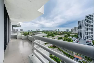 3300 NE 192 Street #1108, Aventura, FL 33180 - Photo 11