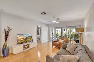 201 Venetian Dr, Delray Beach, FL 33483 - Photo 13