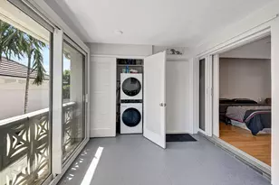 201 Venetian Dr, Delray Beach, FL 33483 - Photo 25