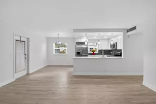 212 Monaco Way E, Delray Beach, FL 33446 - Photo 5