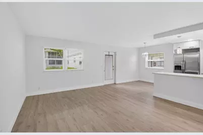 212 Monaco Way E, Delray Beach, FL 33446 - Photo 5