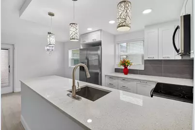 212 Monaco Way E, Delray Beach, FL 33446 - Photo 23