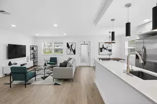 212 Monaco Way E, Delray Beach, FL 33446 - Photo 7