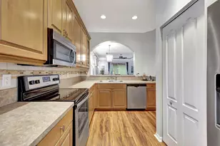 9630 SW Flowermound Cir, Port Saint Lucie, FL 34953 - Photo 5