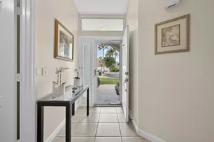 152 Eagleton Ct, Palm Beach Gardens, FL 33418 - Photo 9