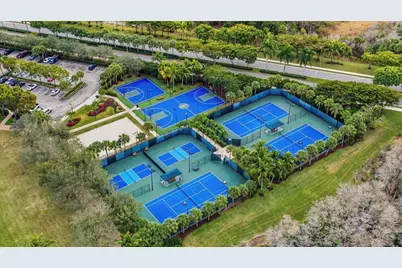 9572 Phipps Lane, Wellington, FL 33414 - Photo 39