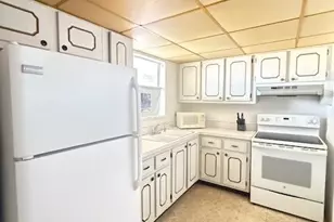 321 Lake Evelyn Dr, Royal Palm Beach, FL 33411 - Photo 1