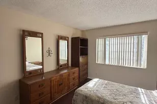 321 Lake Evelyn Dr, West Palm Beach, FL 33411 - Photo 5