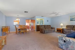 11951 Suellen Cir, Wellington, FL 33414 - Photo 5