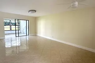 9440 SW 8th St, Boca Raton, FL 33428 - Photo 3