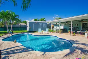 9464 SE Saturn St, Hobe Sound, FL 33455 - Photo 27