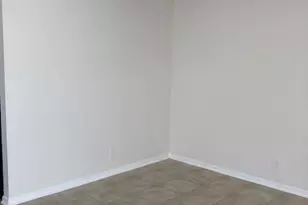 623 NE 6th Ct, Boynton Beach, FL 33435 - Photo 3