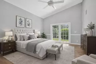 1052 W Shore Dr, West Palm Beach, FL 33406 - Photo 25