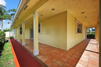 1052 W Shore Drive, West Palm Beach, FL 33406 - Photo 61