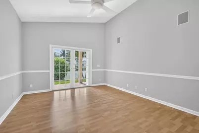 1052 W Shore Drive, West Palm Beach, FL 33406 - Photo 27