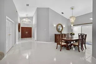 1052 W Shore Dr, West Palm Beach, FL 33406 - Photo 17