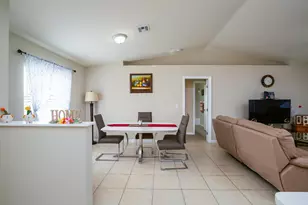 2065 SW Gemini Ln, Port Saint Lucie, FL 34984 - Photo 9