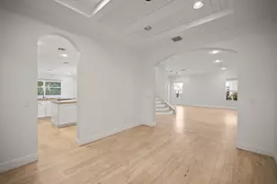 12285 Aviles Cir, Palm Beach Gardens, FL 33418 - Photo 15