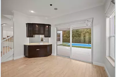 12285 Aviles Circle, Palm Beach Gardens, FL 33418 - Photo 11