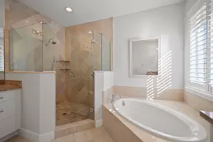 12285 Aviles Cir, Palm Beach Gardens, FL 33418 - Photo 35