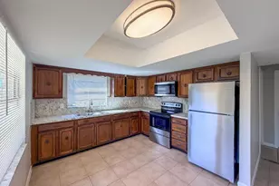 2682 Hinda Rd, West Palm Beach, FL 33403 - Photo 3