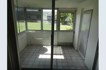 2527 W Emory Drive #G, West Palm Beach, FL 33415 - Photo 7