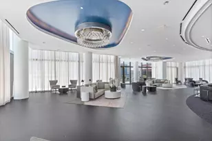 851 NE 1st Ave, Miami, FL 33132 - Photo 25