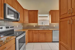 16658 La Mesa Dr, Delray Beach, FL 33484 - Photo 3