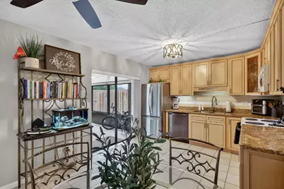 5612 SE Riverboat Drive #104, Stuart, FL 34997 - Photo 13