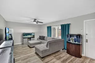 5612 SE Riverboat Dr, Stuart, FL 34997 - Photo 9