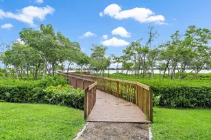 155 N Lakeshore Dr, Hypoluxo, FL 33462 - Photo 31