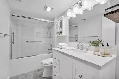 901 Seafarer Circle #403, Jupiter, FL 33477 - Photo 15