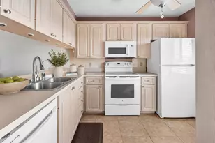 901 Seafarer Cir, Jupiter, FL 33477 - Photo 13