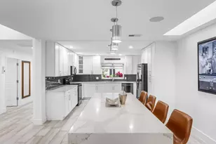 21680 Tall Palm Cir, Boca Raton, FL 33433 - Photo 23