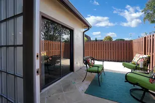 4143 Palm Bay Cir, West Palm Beach, FL 33406 - Photo 35