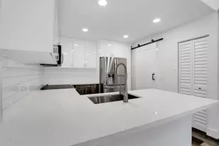 4143 Palm Bay Cir, West Palm Beach, FL 33406 - Photo 17